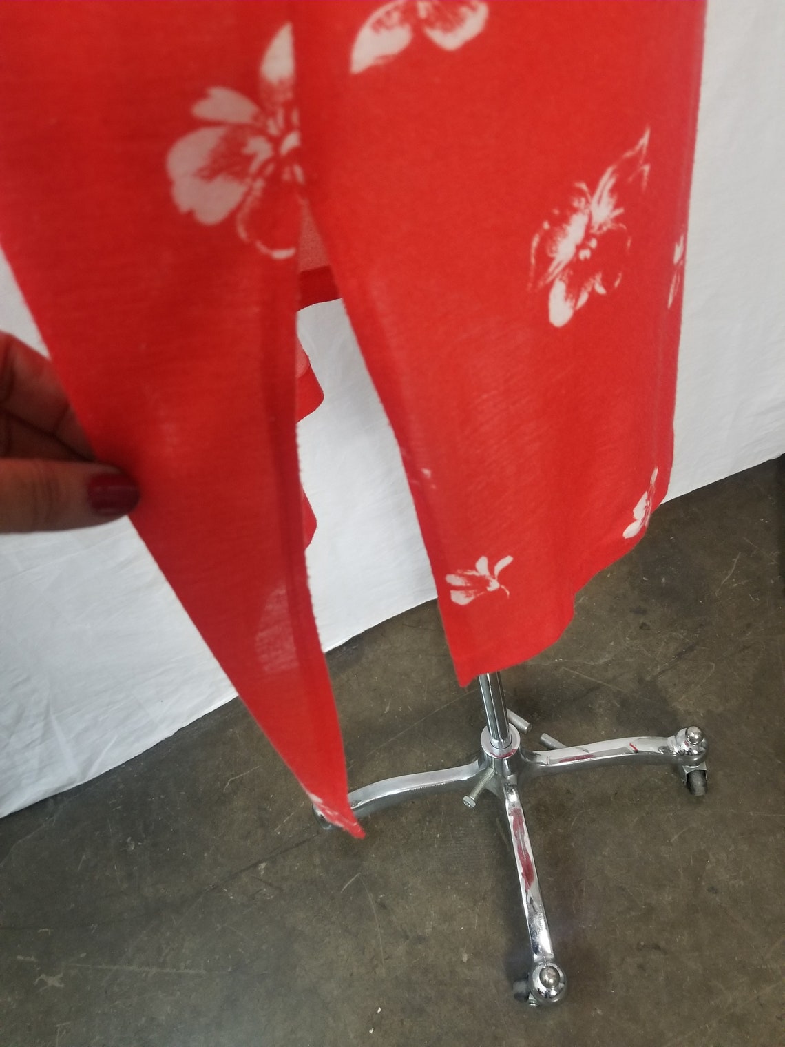 1978 Vintage Red with White Hibiscus Floral Print Soft Jersey Cotton Dress